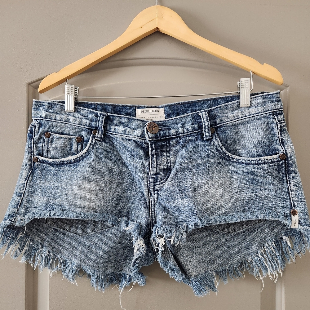 One Teaspoon Destroyed Shorts
